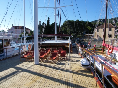 silva_3_2010_271_400